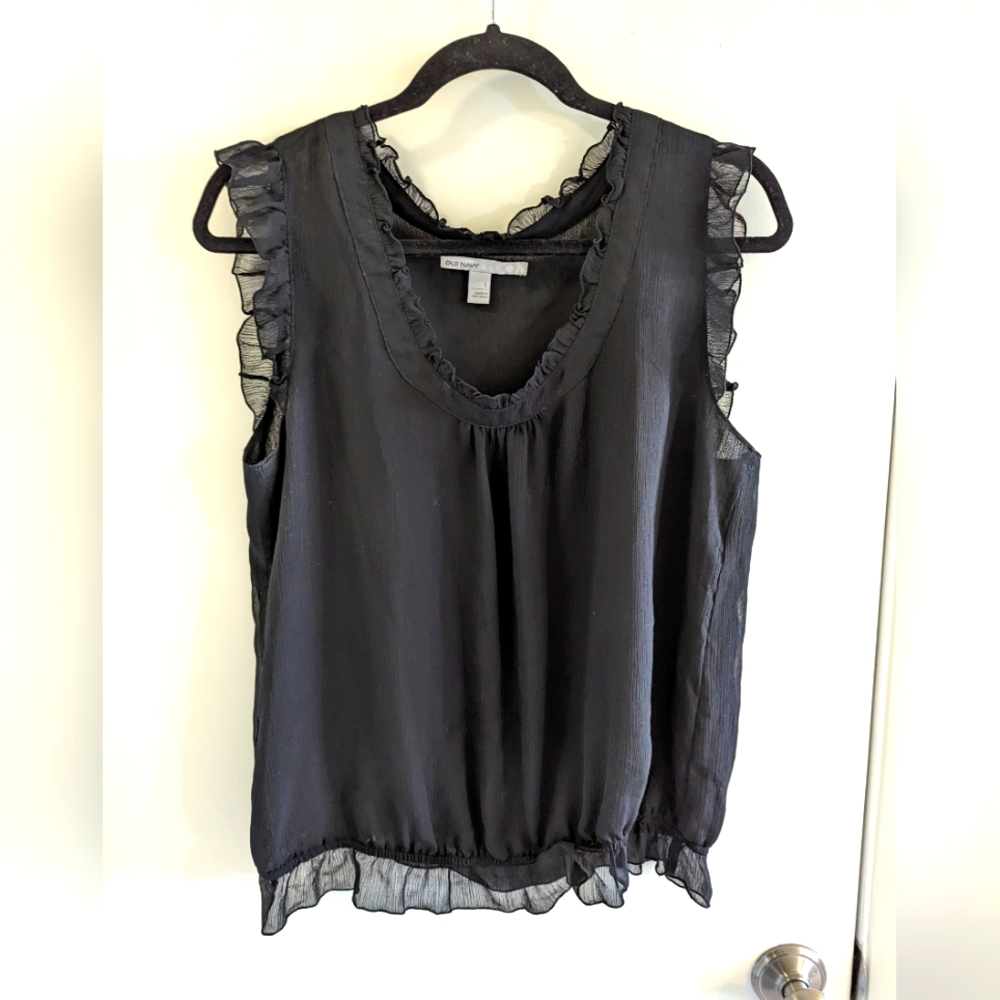 Old Navy black chiffon sleeveless blouse, size large